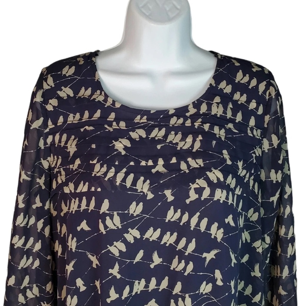 2/$20 Blue Long Sleeve Relaxed Blouse